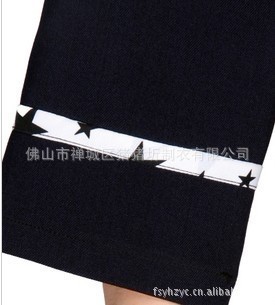 佛山市禪城區(qū)豬豬圻制衣 專(zhuān)業(yè)打造各類(lèi)高檔職業(yè)裝